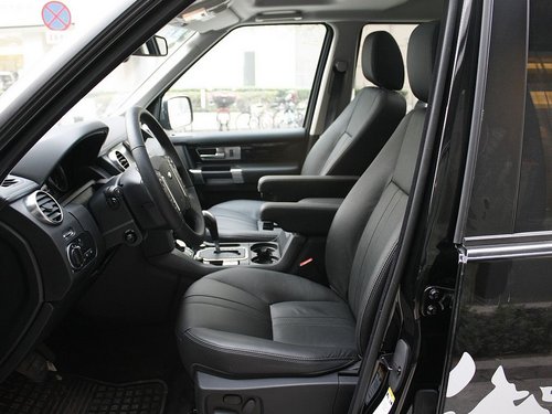 路虎 第四代发现 5.0 AT 驾驶席座椅正视图