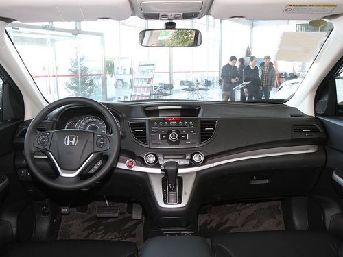 购2012款CR-V济南齐鲁车展可指导价提车