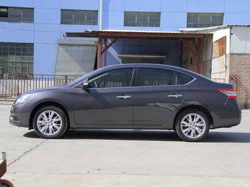 东风日产  新轩逸 车辆左正侧视角