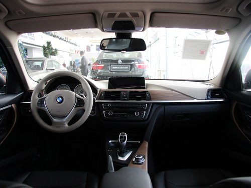 华晨宝马  320Li 2.0T AT