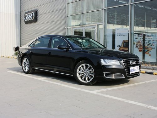 奥迪(进口)  55TFSI 车辆右侧45度角