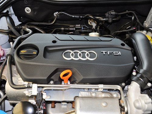 奥迪(进口)  A1 30TFSI 1.4T