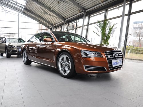 奥迪(进口)  45TFSI quattro 车辆右侧45度角