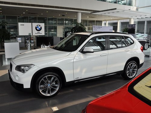 华晨宝马  sDrive20i 2.0T