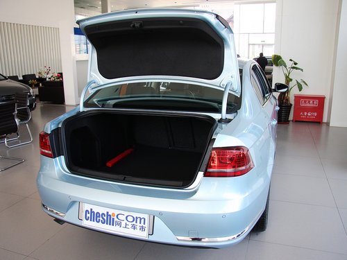 一汽-大众  迈腾 1.4 TSI 后备箱整体特写