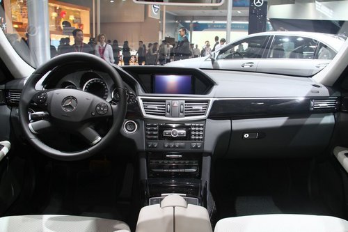 北京奔驰  奔驰E 300 L