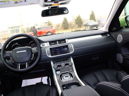 路虎 极光 2.0T AT