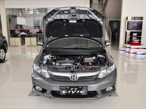 东风本田  1.8L 自动 车辆发动机舱整体