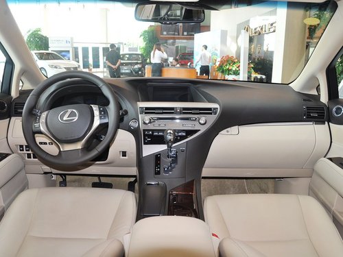 雷克萨斯  270 中控台整体