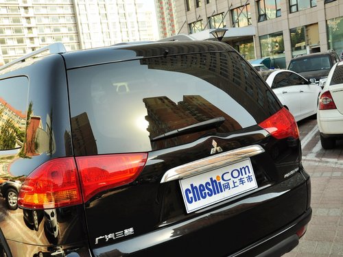 广汽三菱  3.0L 自动