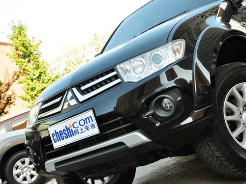 广汽三菱  3.0L 自动