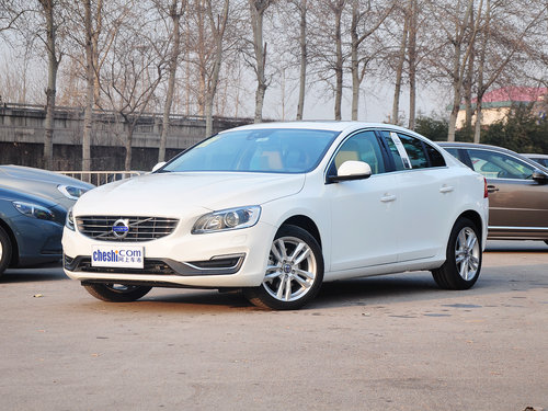 沃尔沃亚太 2.0T 车辆左前45度视角