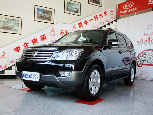 起亚(进口)  霸锐 3.8L AT 车辆左前45度视角