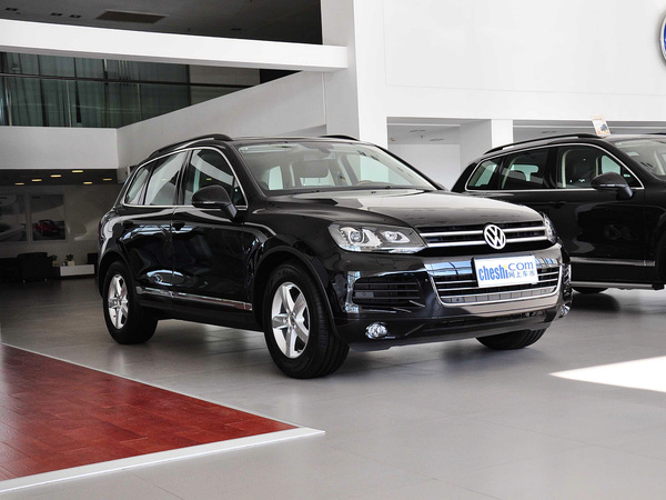 大众(进口) V6 TSI 车辆右侧45度角