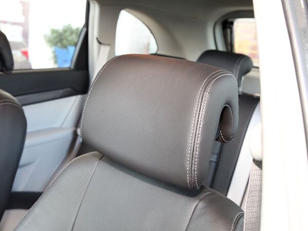 雪佛兰(进口)  2.4L 自动 驾驶席座椅头枕特写