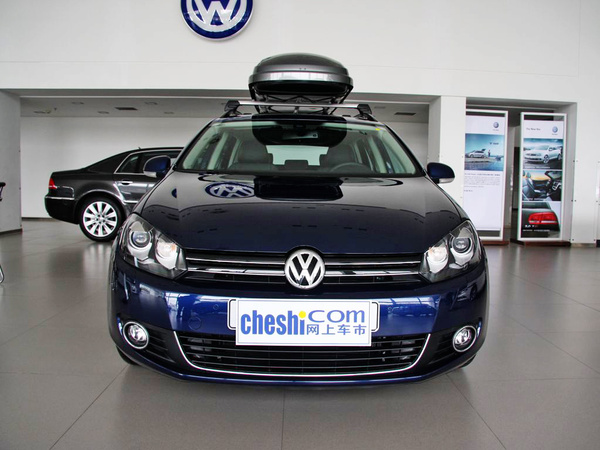 大众(进口) 旅行轿车 1.4TSI 车头正面视角