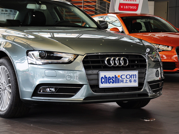一汽奥迪  35TFSI 车辆车头部分特写