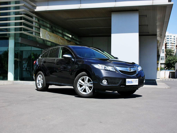 讴歌  3.5L 自动 车辆右侧45度角