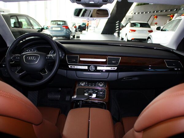 奥迪(进口)  30FSI 中控台整体