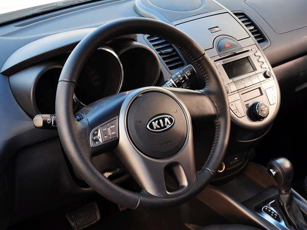 东风悦达起亚  1.6L 自动