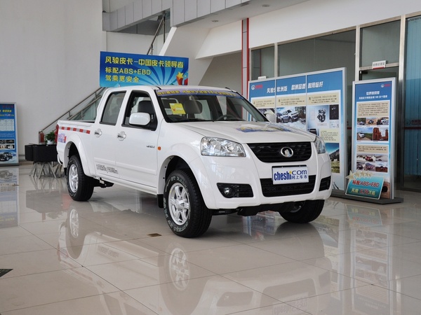 长城  2.4L 手动 车辆右侧45度角