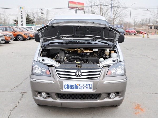 东风风行  M3 1.6L 手动 车辆发动机舱整体