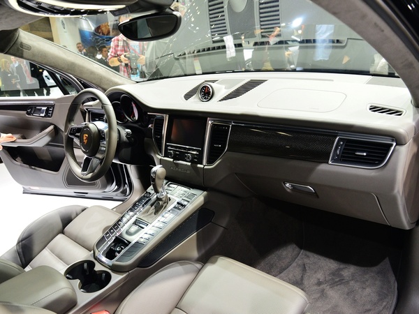 保时捷  Macan