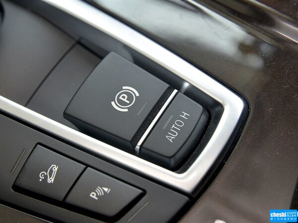 宝马(进口)  xDrive20i 钥匙特写