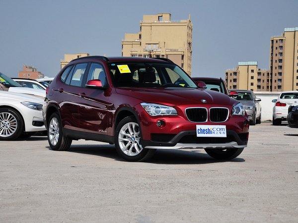 华晨宝马  sDrive18i 车辆右侧45度角