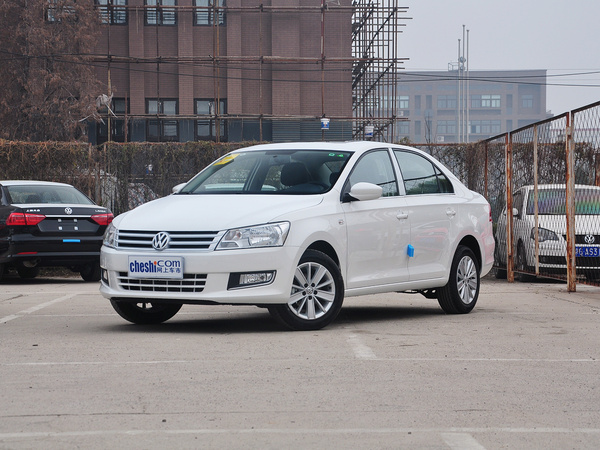 上海大众  1.6L 自动 车辆左前45度视角