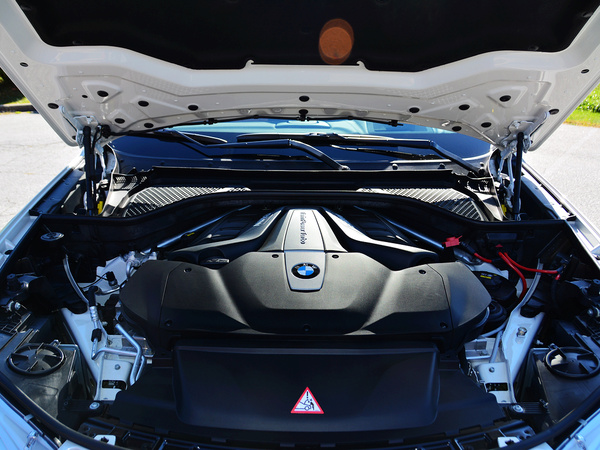 宝马(进口) xDrive50i