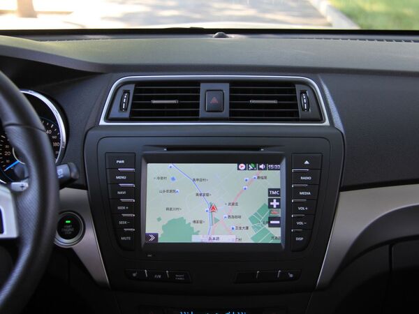 北汽绅宝  2.0T 自动