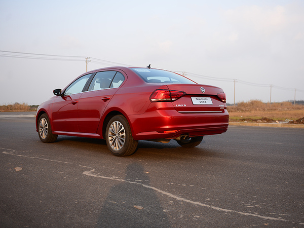 上汽大众  230TSI