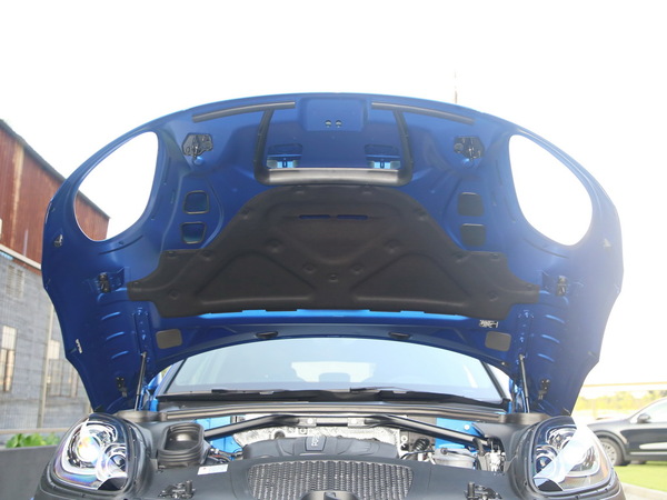 保时捷 Macan 隔音棉