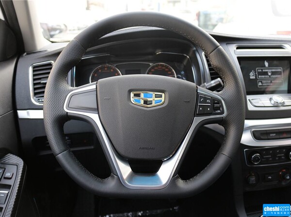 吉利汽車  1.5L 方向盤