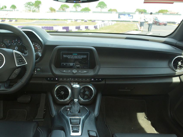 雪佛兰(进口)  雪佛兰科迈罗