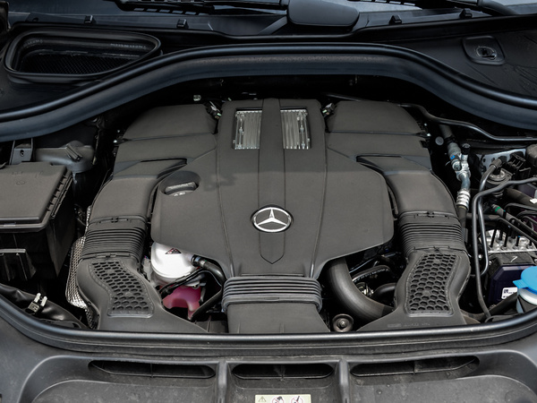 奔驰(进口)  GLE 发动机