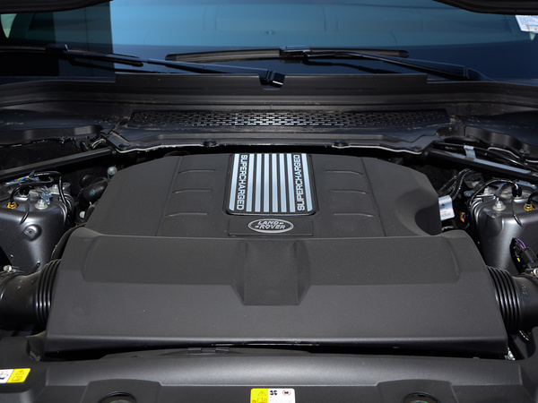 路虎  3.0 发动机