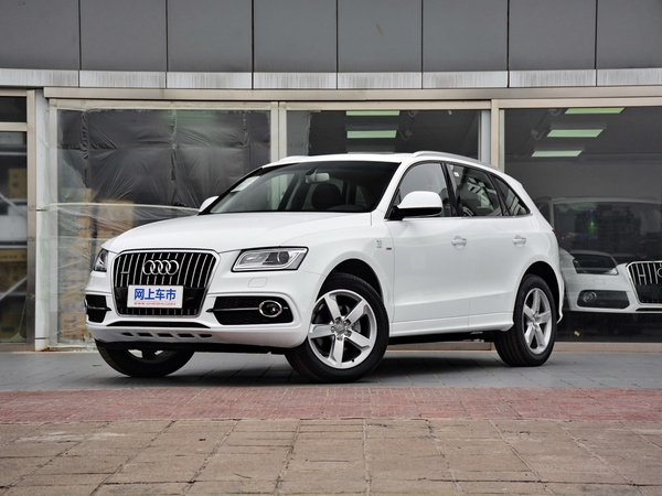 一汽奥迪  Plus 40 TFSI 左前正45度