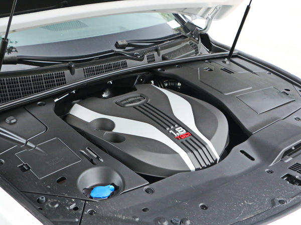 吉利汽车 1.8T 发动机