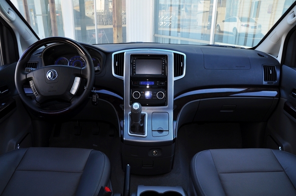 东风风行CM7 开启移动办公新时代_【深圳市恒