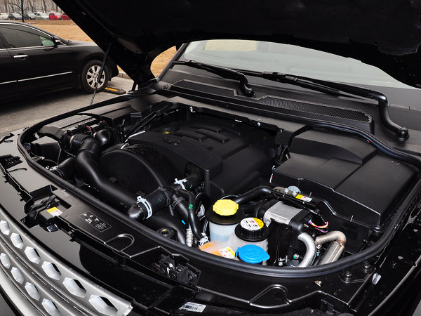 路虎发现43.0t行政版路虎发现4报价