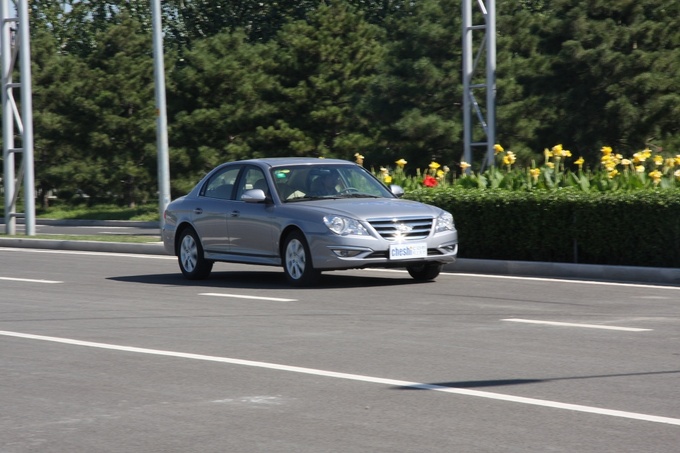 北京现代 2.0L 自动