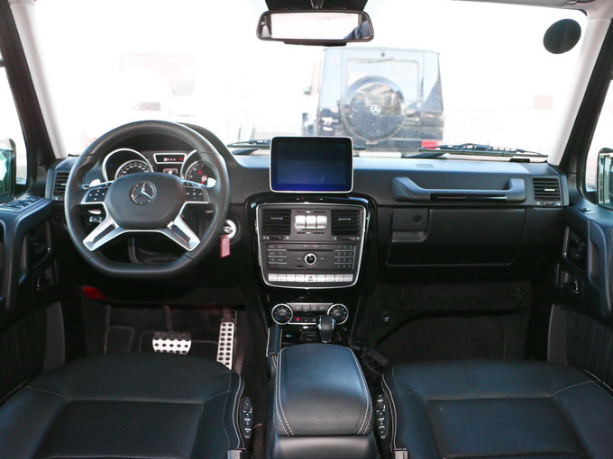 奔驰(进口)  G 500 大中控全景