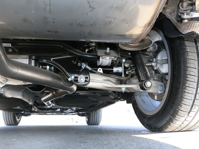 宝马(进口)  xDrive35i 右后悬架