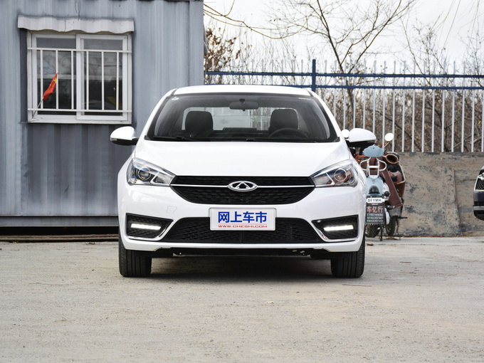 奇瑞汽车  1.5L 正前