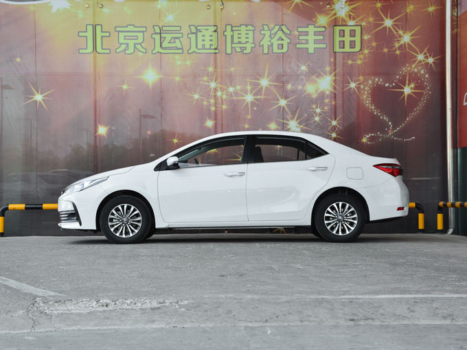 一汽丰田  改款 1.2T CVT 正左侧