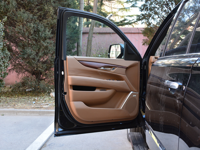 凯迪拉克(进口)  6.2L 左前门板