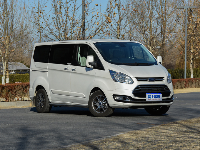 江铃福特  2.0T 右前正45度