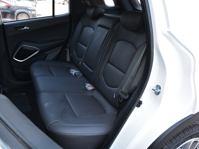 北京现代 2.0L 第二排座椅